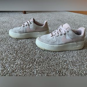 Pink/tan platform Air Force 1